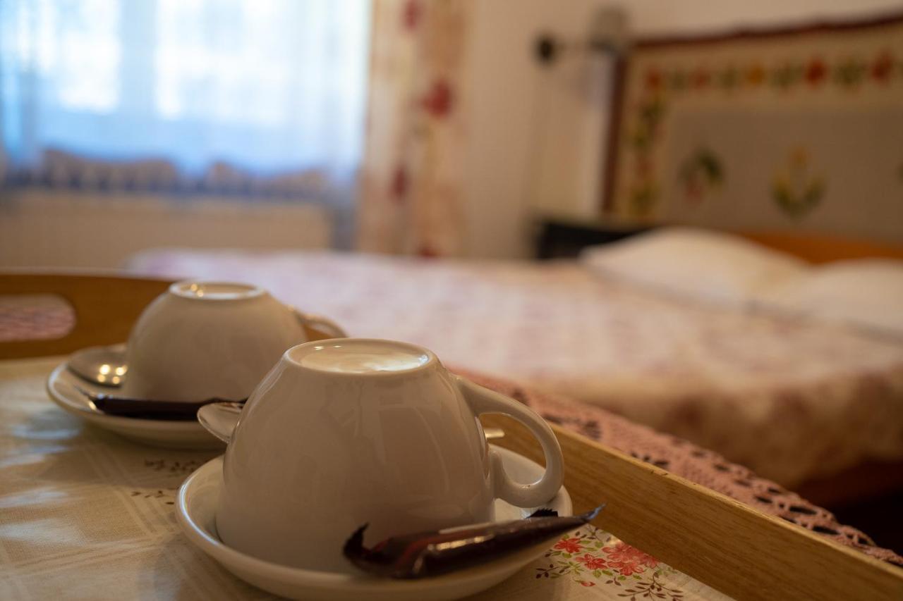 Kolory Guest House คราคูฟ ภายนอก รูปภาพ