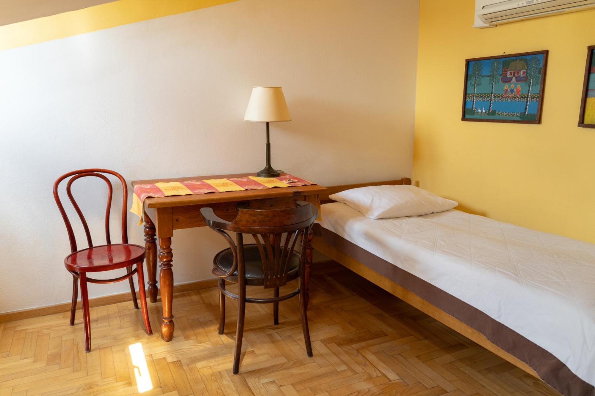 Kolory Guest House คราคูฟ ภายนอก รูปภาพ